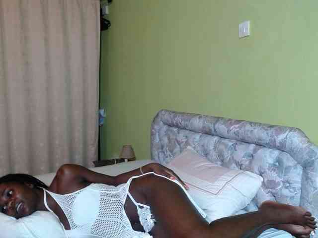 Princess-Ryne webcam