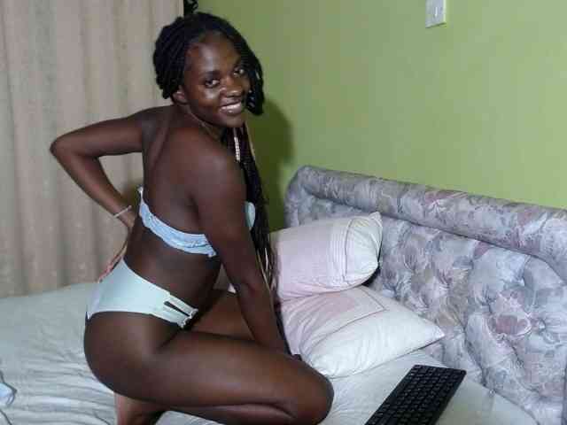 Princess-Ryne webcam