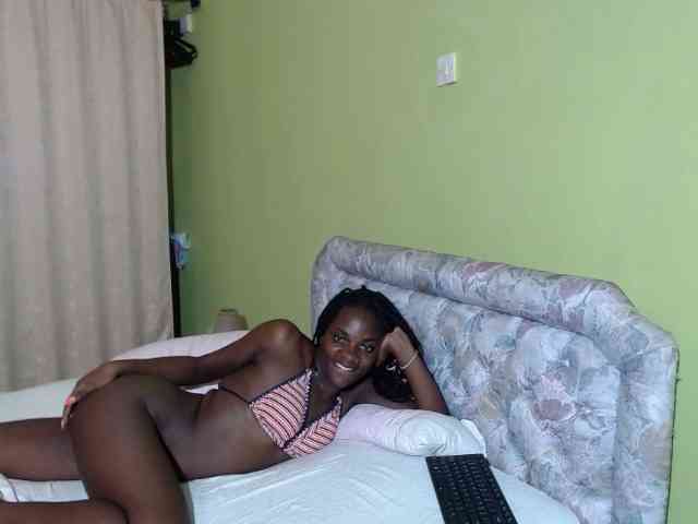 Princess-Ryne webcam