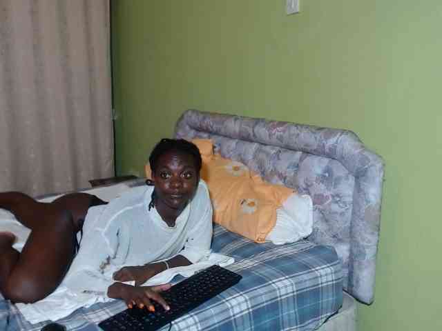 Princess-Ryne webcam