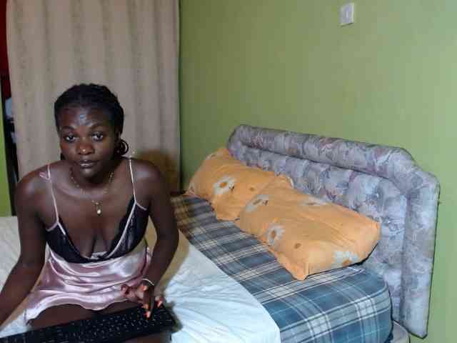 Princess-Ryne webcam