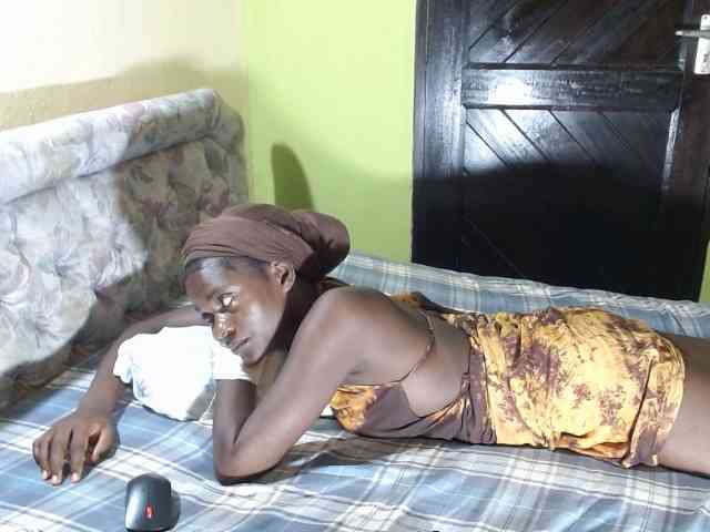 Princess-Ryne webcam