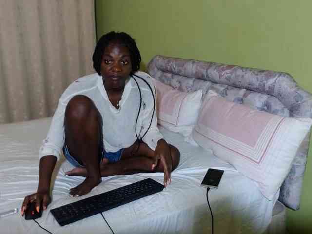 Princess-Ryne webcam