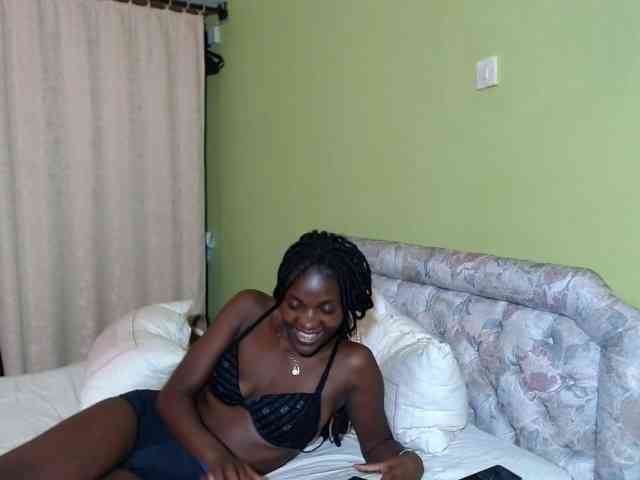 Princess-Ryne webcam