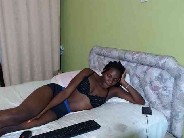 Princess-Ryne webcam