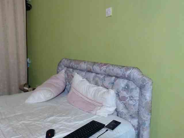 Princess-Ryne webcam