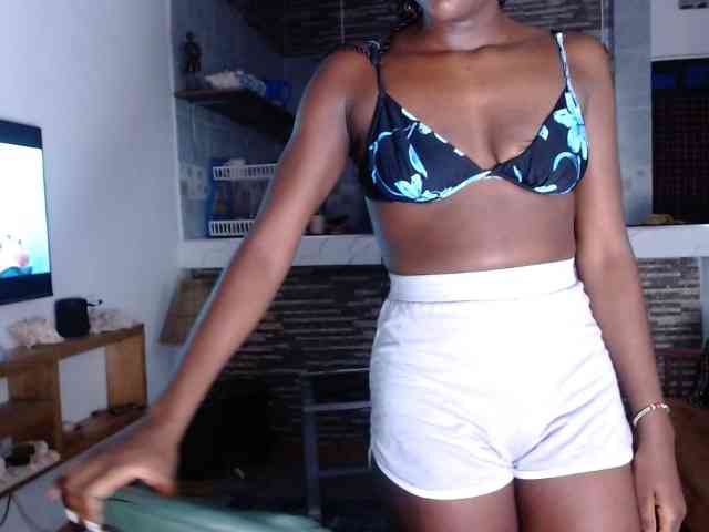 Princess-Ryne webcam