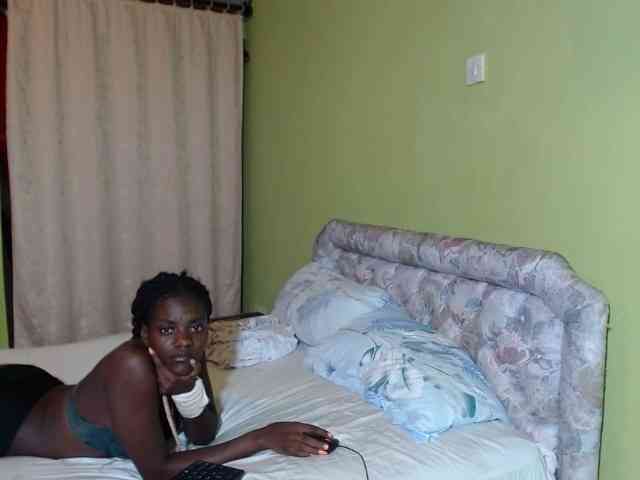 Princess-Ryne webcam