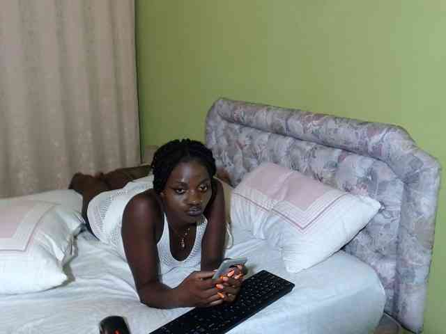 Princess-Ryne webcam