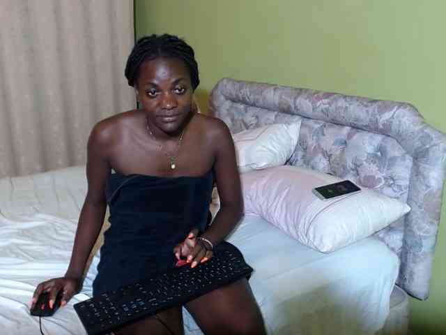 Princess-Ryne webcam