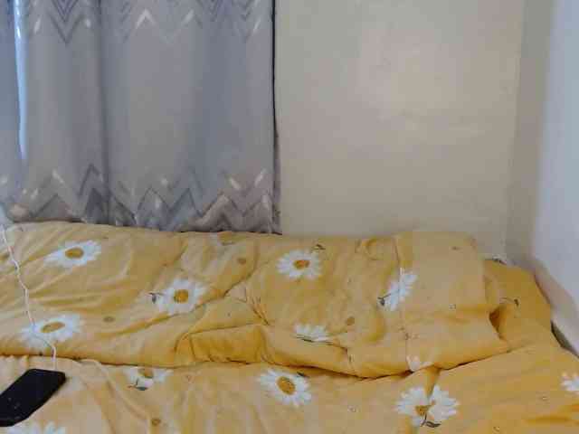 Princess-Ryne webcam