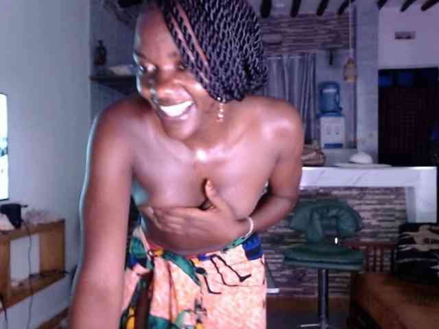 Princess-Ryne webcam