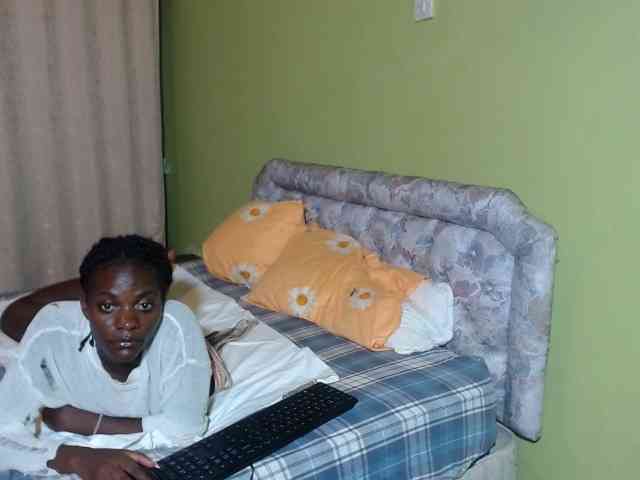 Princess-Ryne webcam