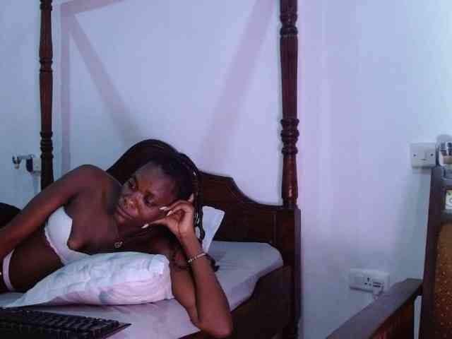 Princess-Ryne webcam