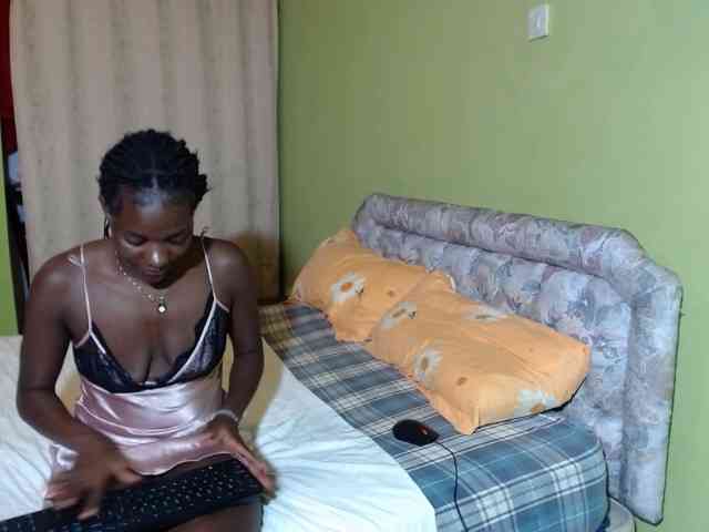 Princess-Ryne webcam