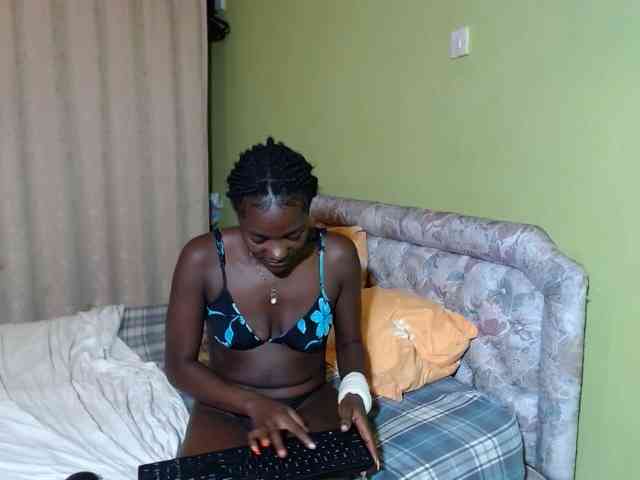 Princess-Ryne webcam