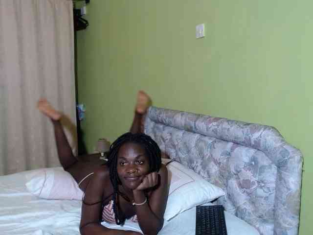 Princess-Ryne webcam