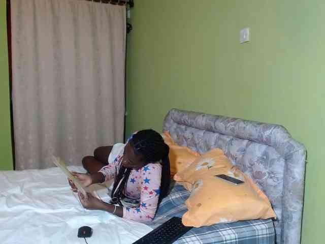 Princess-Ryne webcam