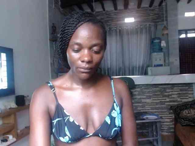 Princess-Ryne webcam