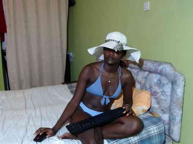 Princess-Ryne webcam