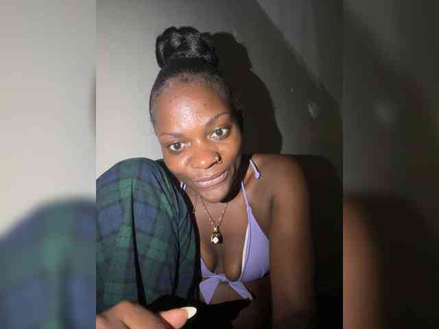 Princess-Ryne webcam