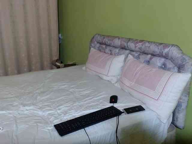 Princess-Ryne webcam