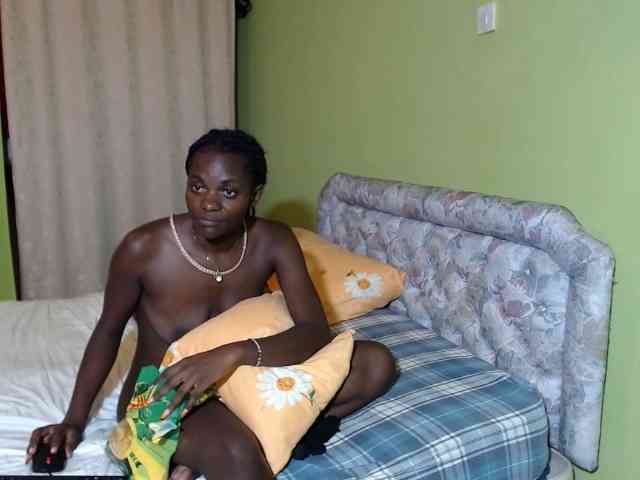 Princess-Ryne webcam