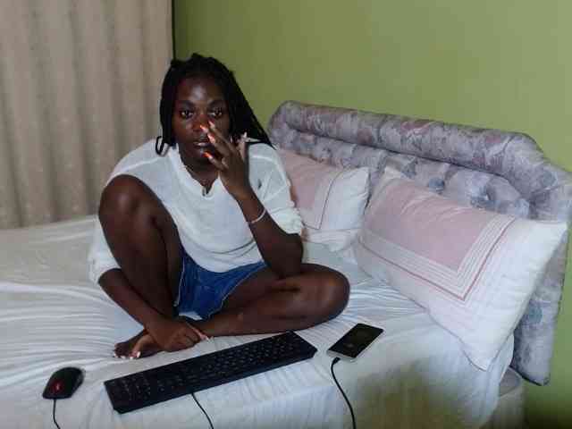 Princess-Ryne webcam