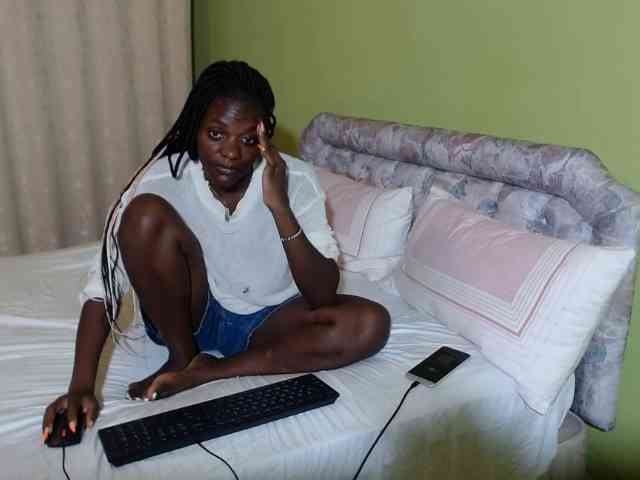 Princess-Ryne webcam