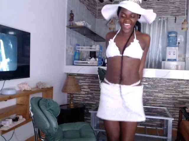 Princess-Ryne webcam