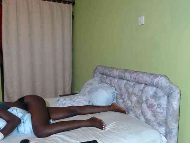 Princess-Ryne webcam