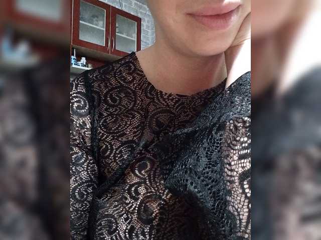 RinaRebbel's BongaCams show and profile