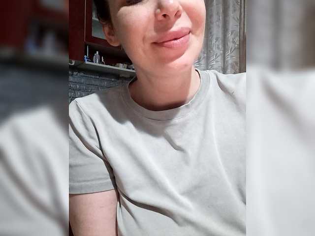 RinaRebbel's BongaCams show and profile