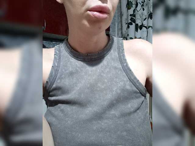 RinaRebbel's BongaCams show and profile