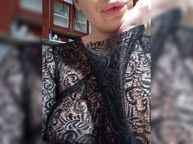 RinaRebbel – webcam model profile photo