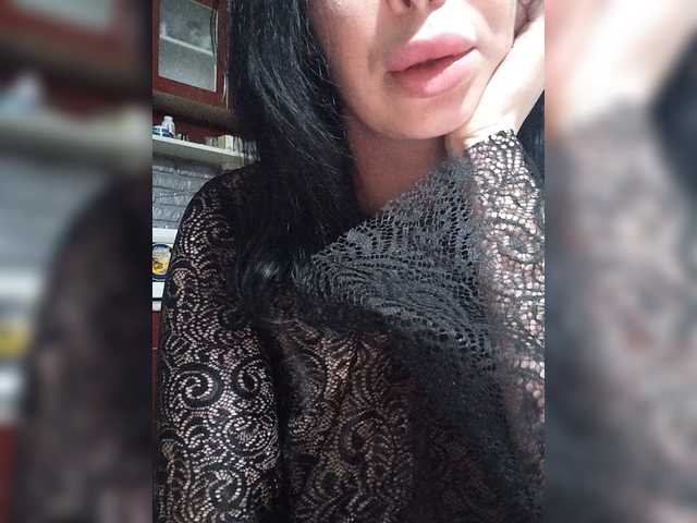 RinaRebbel's BongaCams show and profile