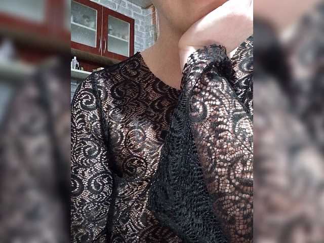 RinaRebbel's BongaCams show and profile