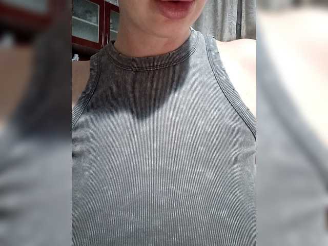 RinaRebbel's BongaCams show and profile