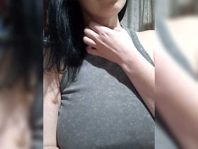 RinaRebbel's BongaCams show and profile