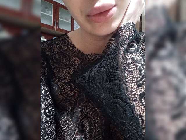 RinaRebbel's BongaCams show and profile