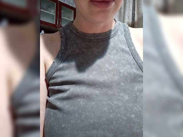 RinaRebbel's BongaCams show and profile