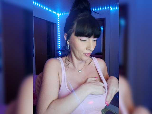 MaciMay – webcam model profile photo