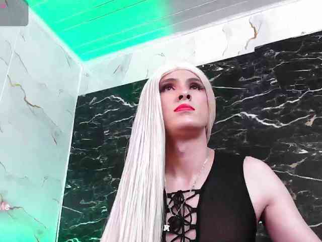 crislingery-doll Live Webcam on BongaCams