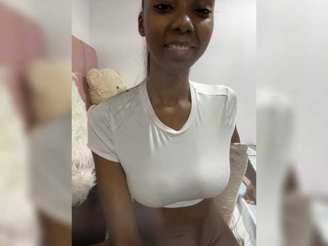 Kyllie – webcam model profile photo