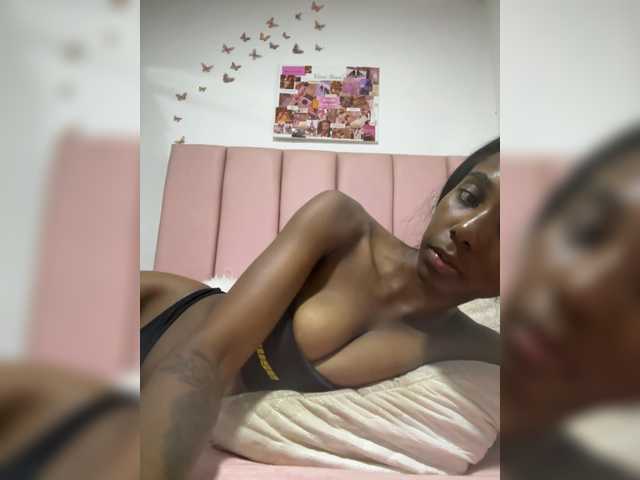 Kyllie's BongaCams show and profile