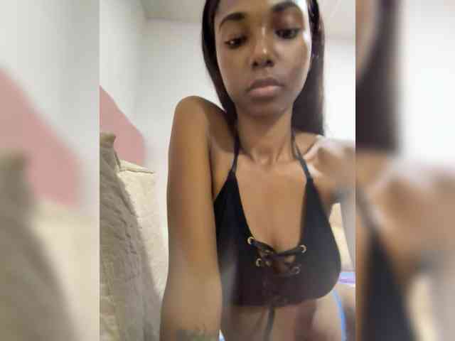 Kyllie webcam
