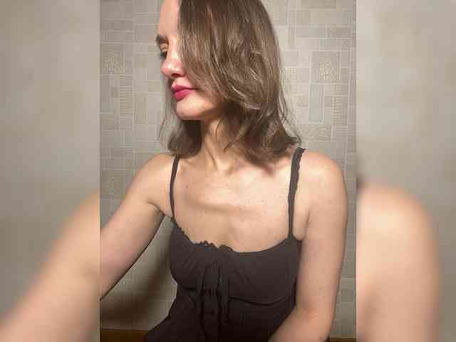 Monro Live Webcam on BongaCams