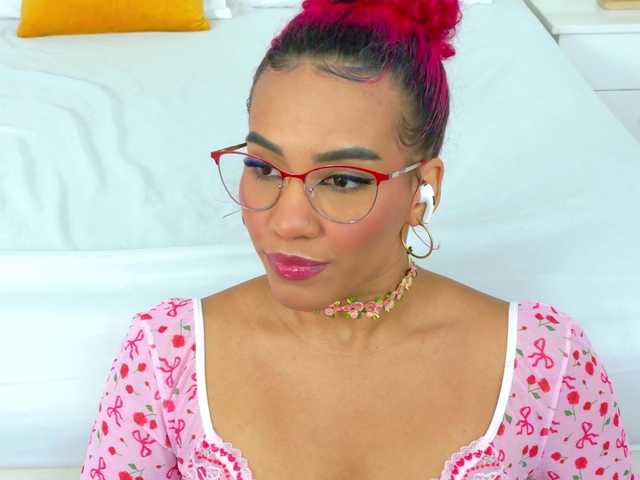 RubyRogers's BongaCams show and profile