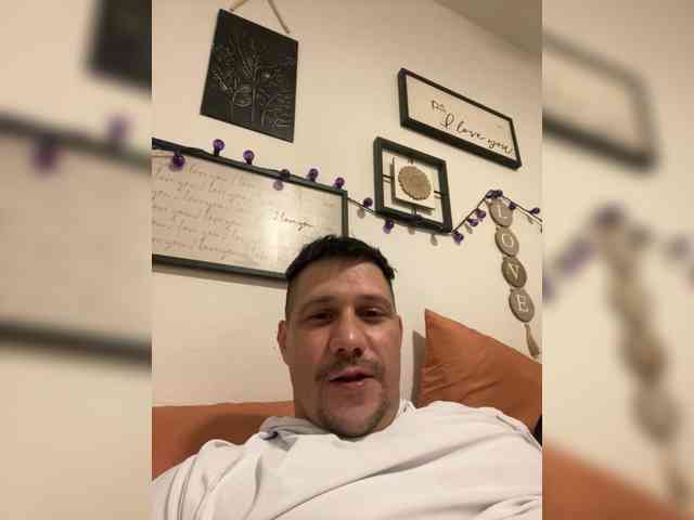 Togwhatfor Live Webcam on {site_name}