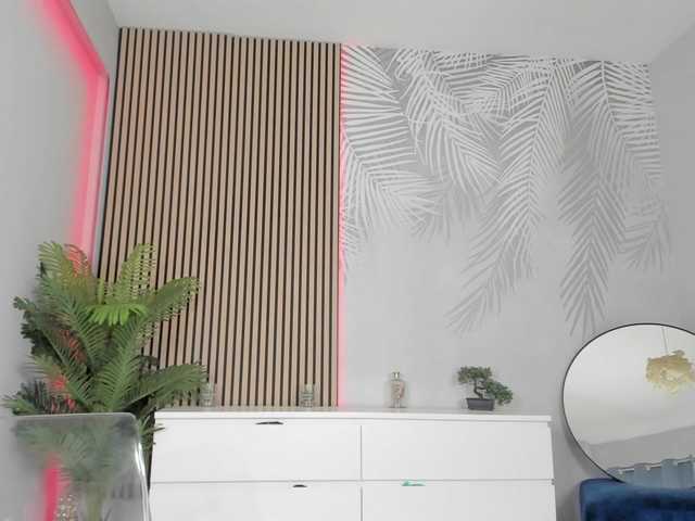 Jessy-Cruzz's BongaCams show and profile